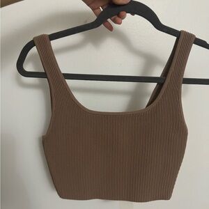 ARITZIA SCULPT KNIT CROPPED TANK